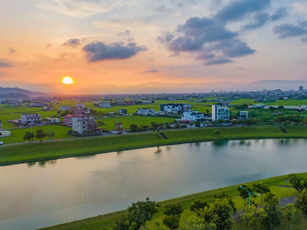 冬山閒雲居民宿 Dongshan  Exterior photo